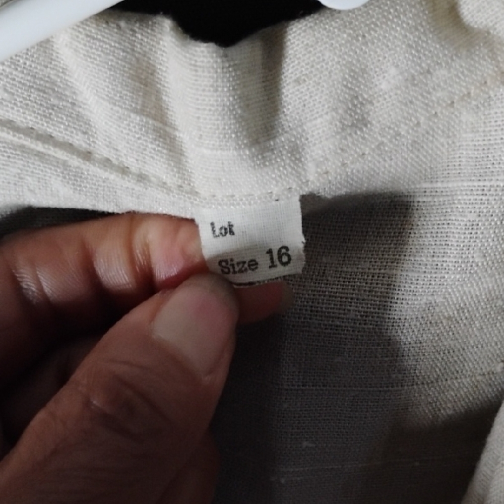 Vintage Cream Sleeveless Button-Up Linen Vest - Picture 3 of 10